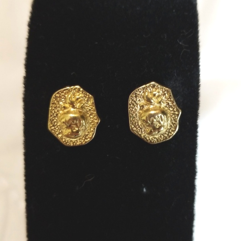 Avon HBPI Flintstones Pebbles Earrings